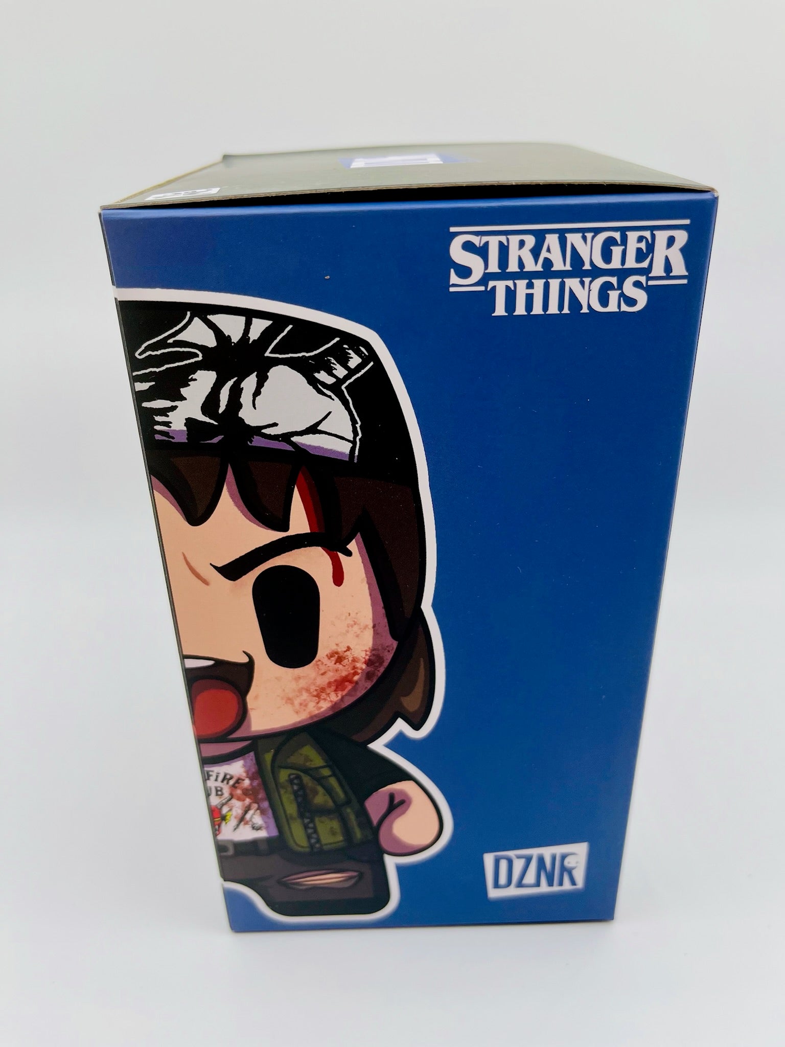 DZNR | Stranger Things Eddie Times Change Edition | OVP