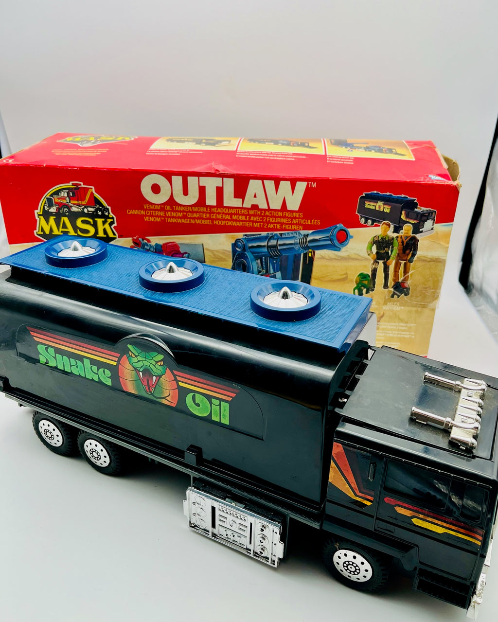 M.A.S.K. | Outlaw (Venom) Oil Tanker